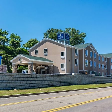 Cobblestone Hotel & Suites - Erie Exterior foto